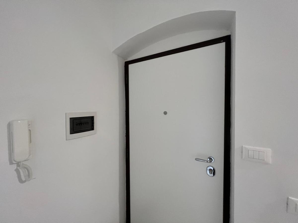 Urban flat-TimeSRL apartments Bari Kültér fotó